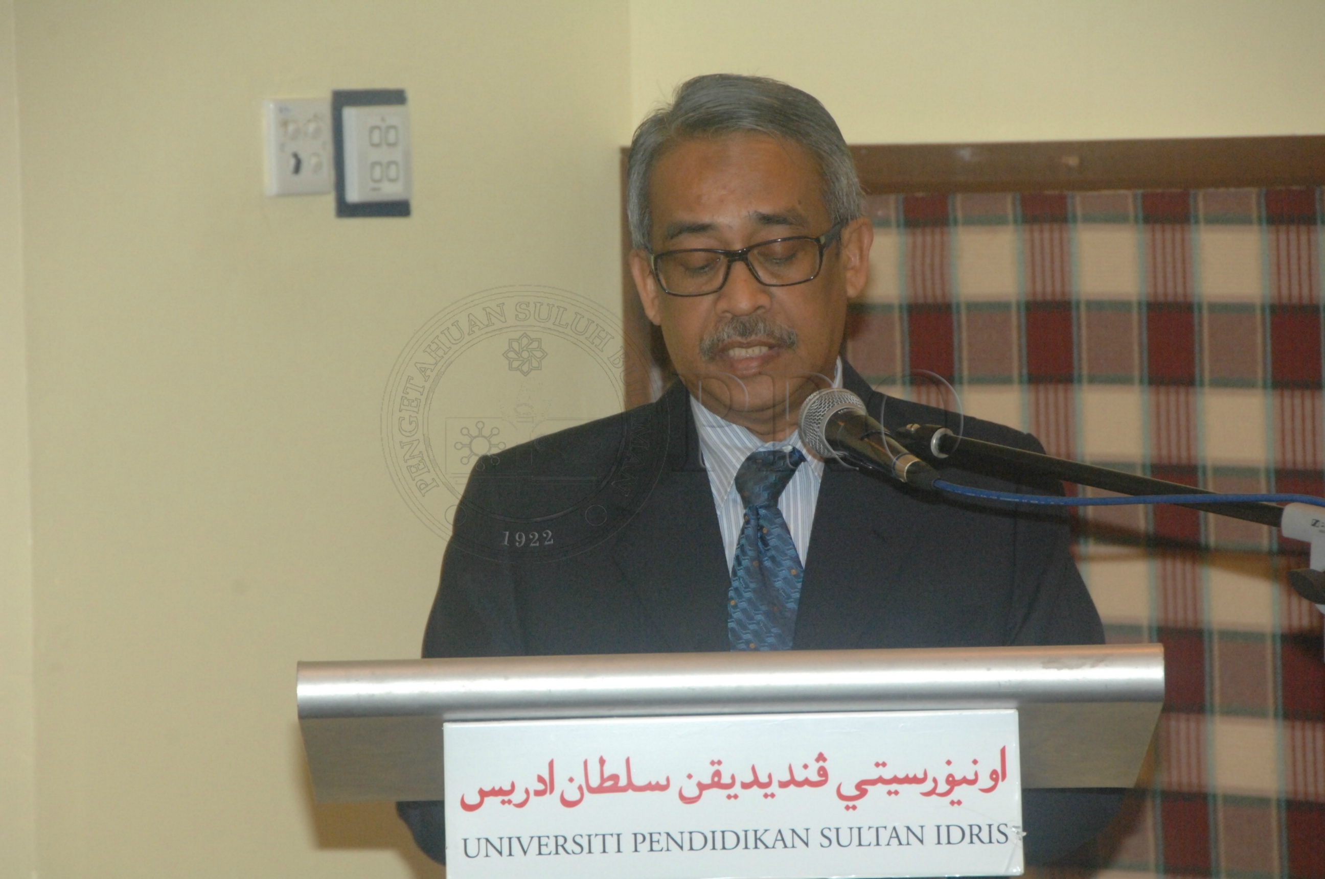 PRO 14 33 WACANA FBA 0144